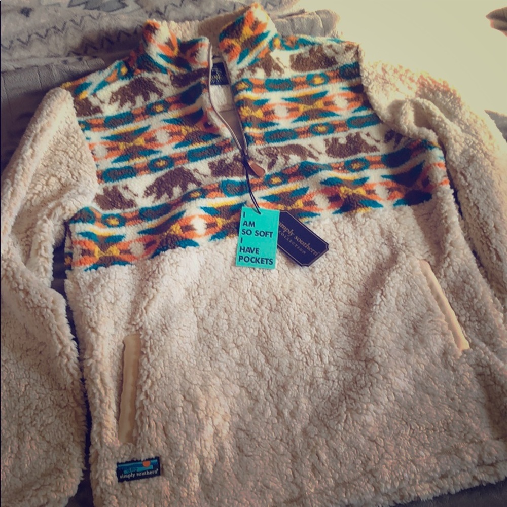 Simply southern tribal sweater 🦋🦋🦋🦋